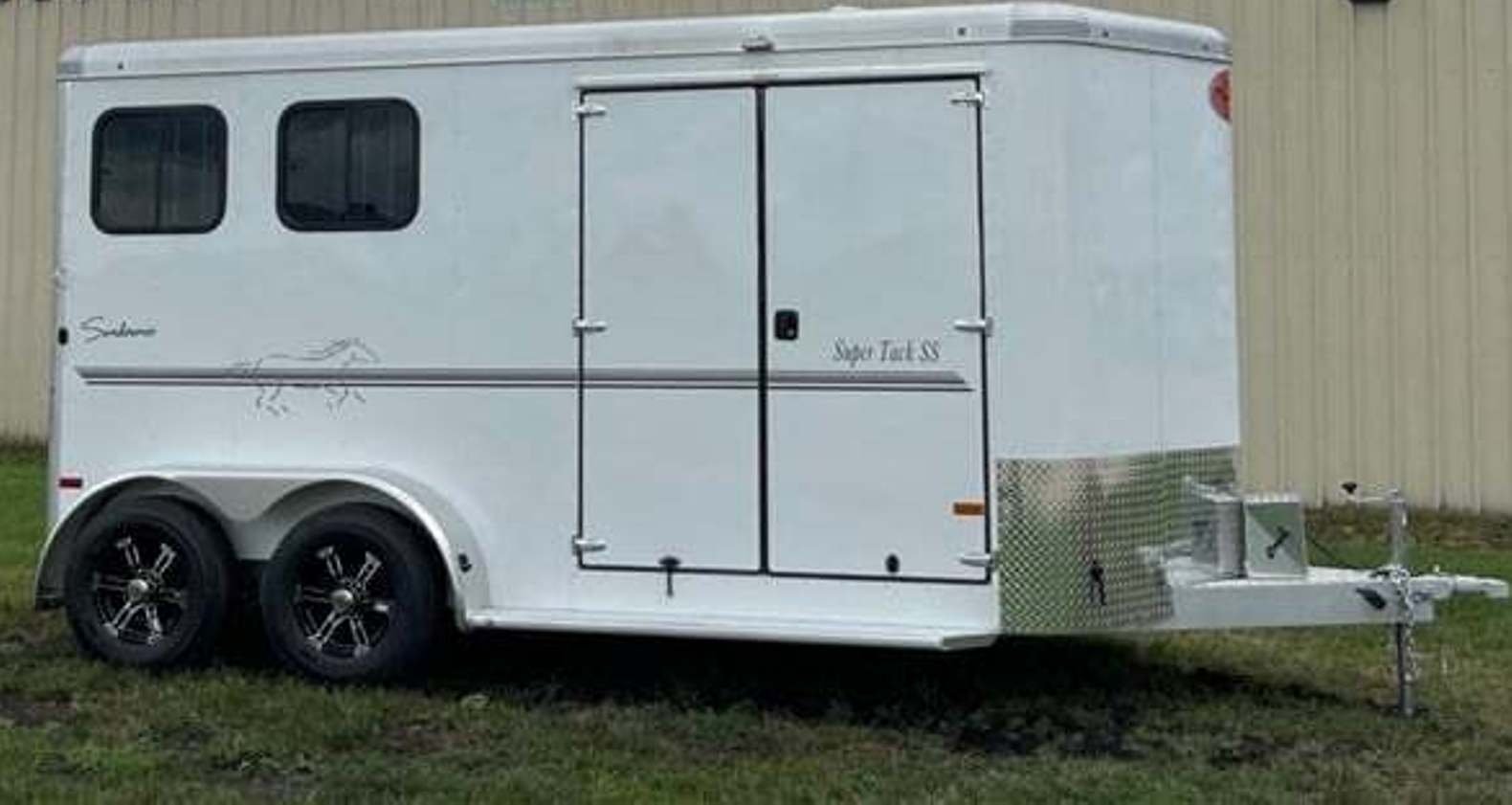 New Bumper Pull Horse Trailer - Image 13