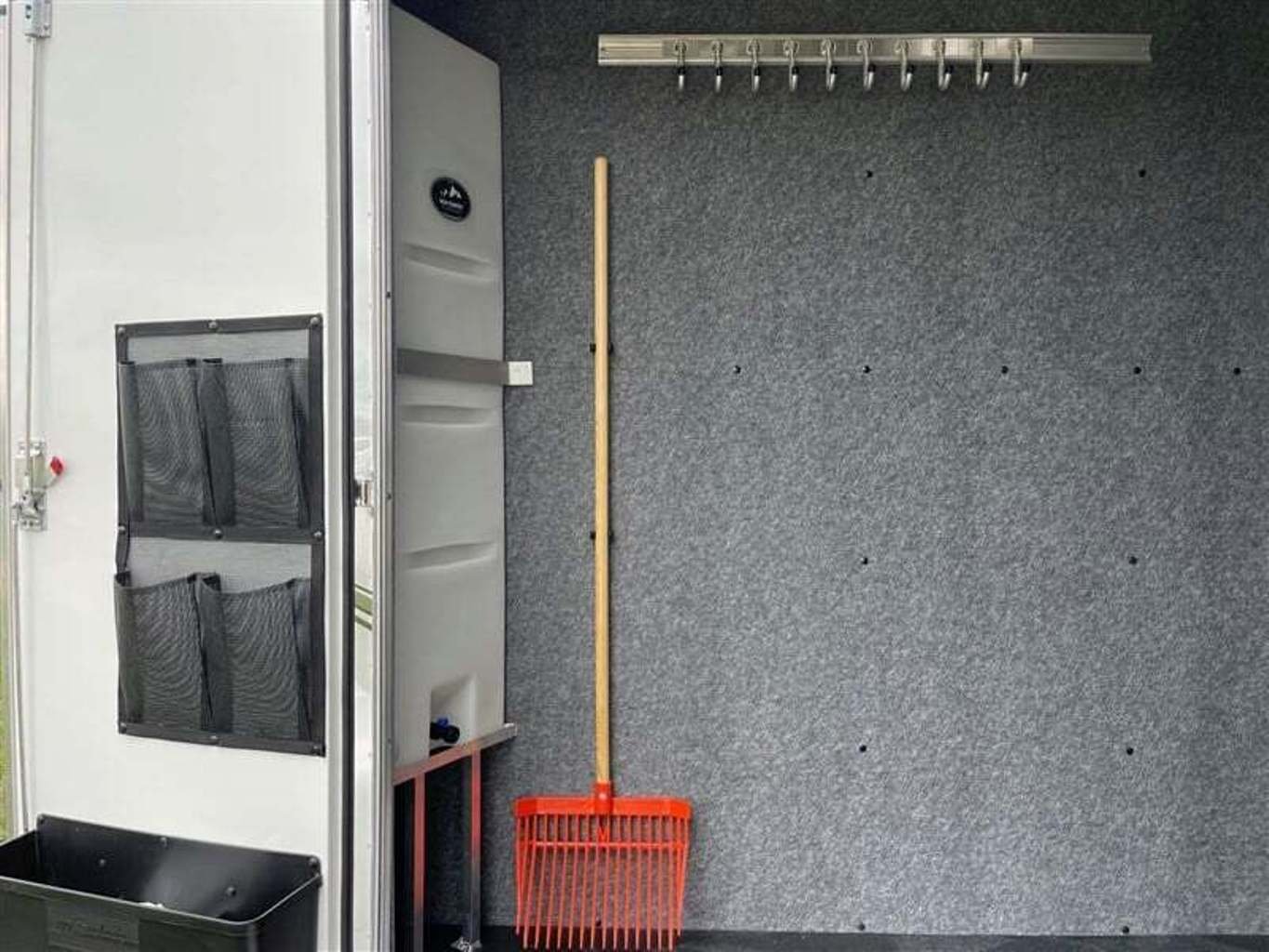 New Bumper Pull Horse Trailer - Image 11