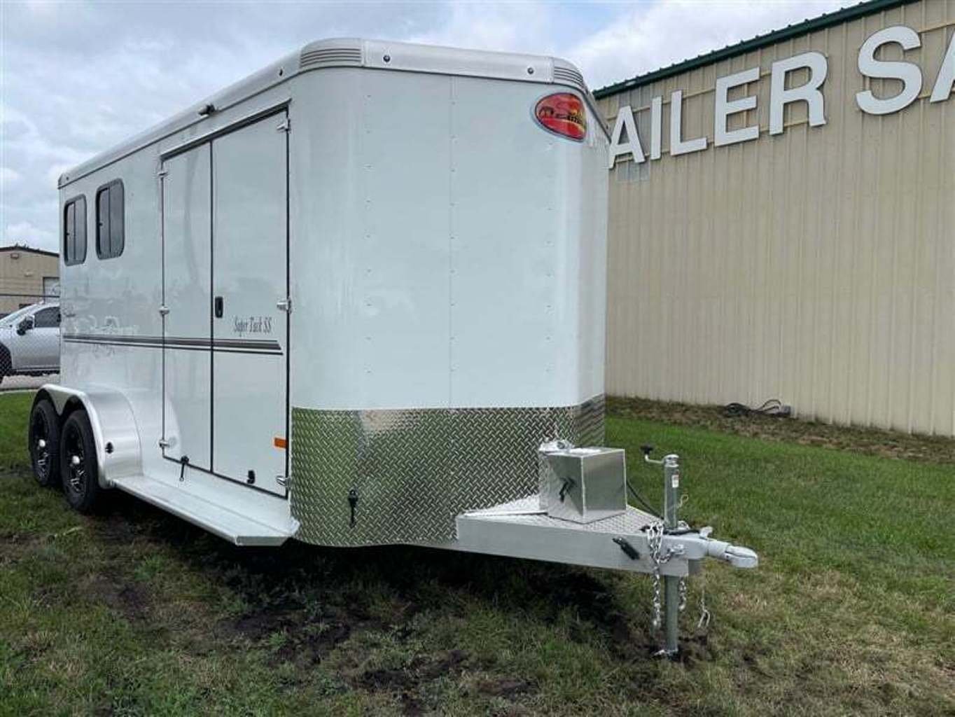 New Bumper Pull Horse Trailer - Image 3