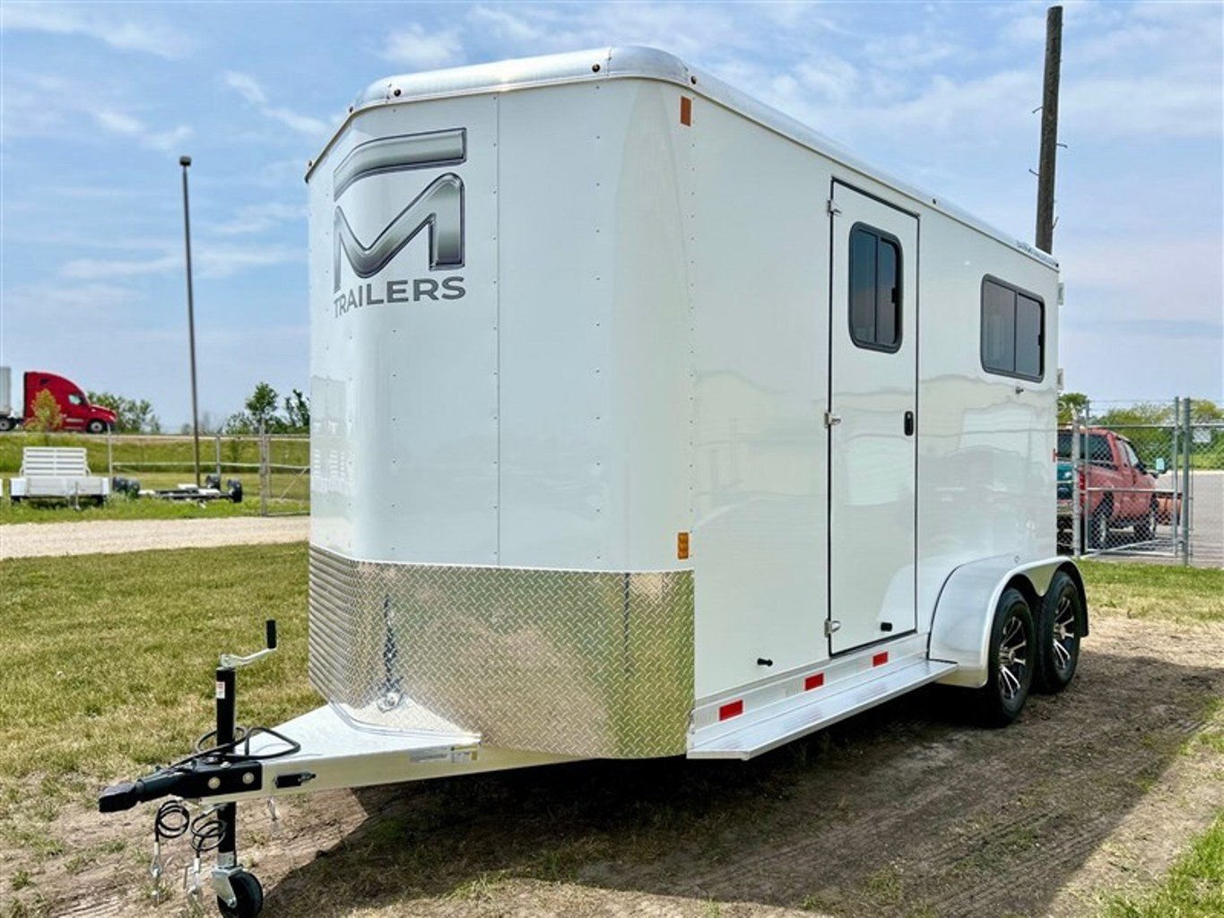New Bumper Pull Horse Trailer - Image 5