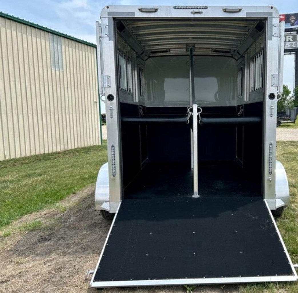 New Bumper Pull Horse Trailer - Image 6